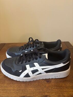 Asics Black and White Low-Top Sneakers